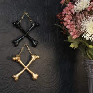 <b>THE BLACKENED TEETH</b> - SUSPENSION MURALE CROSSBONES