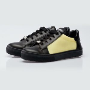 <b>ONZS</b> - TATTOOABLE SNEAKER
